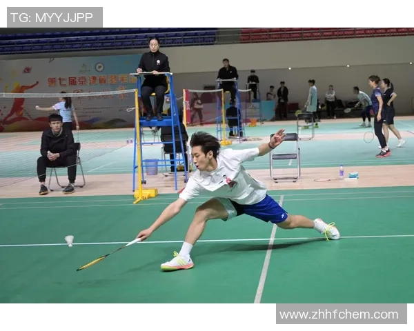 武汉羽毛球队在邀请赛中的比赛经验与表现分析