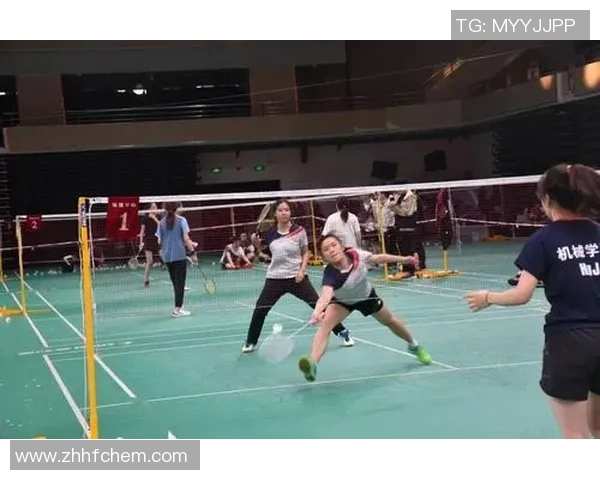 赛后复盘西安羽毛球队与上海羽毛球队比赛的战术分析与经验总结 赛后复盘西安羽毛球队与上海羽毛球队比赛的战术分析与经验总结